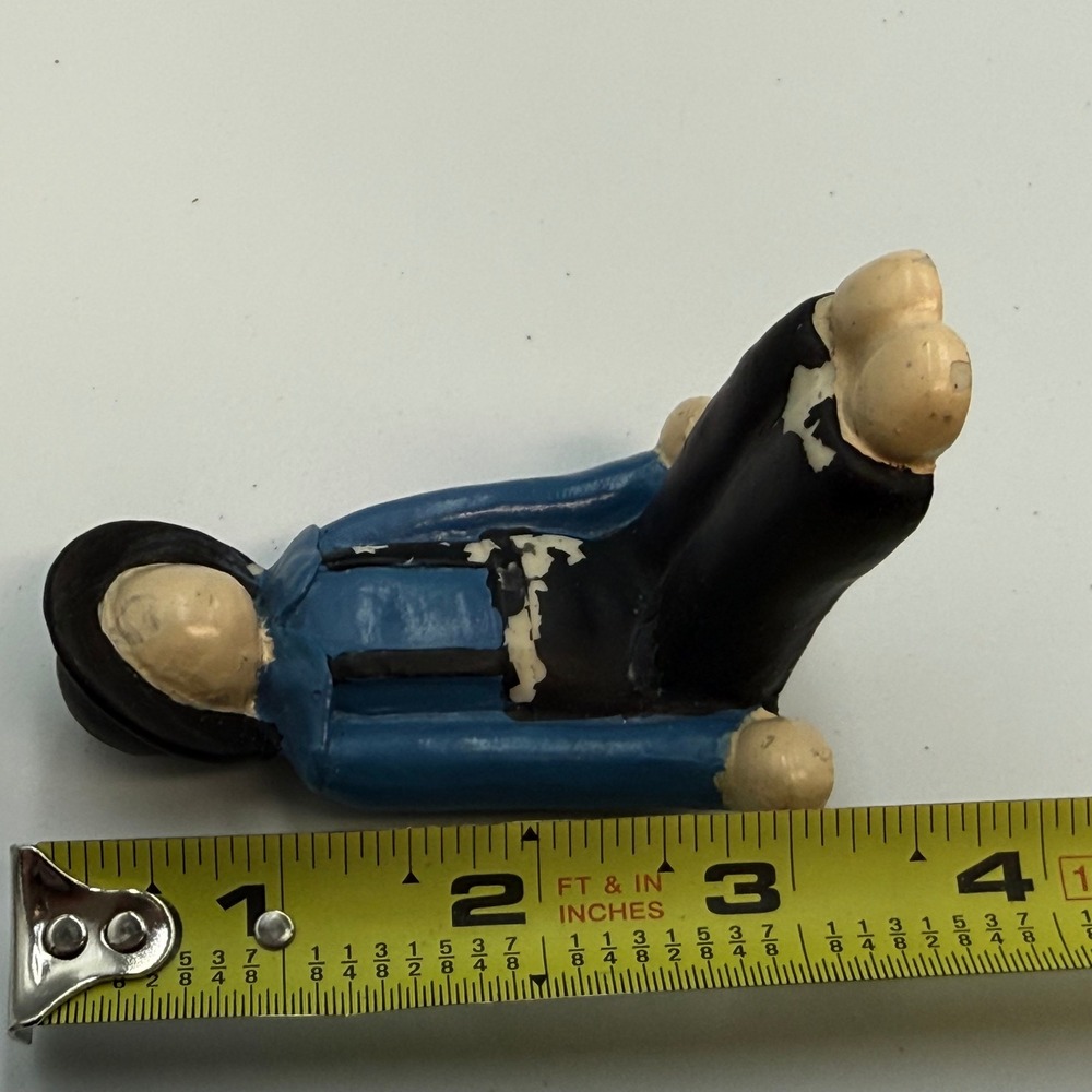 Vintage Amish Figurines Set of 4 Ceramic and Cast Metal Folk Art Decor 3 Inch - Picture 6 of 11